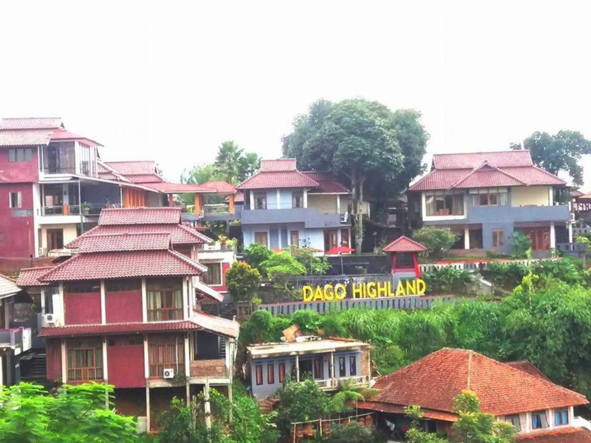 Dago Highland Resort Cimenyan Exterior photo