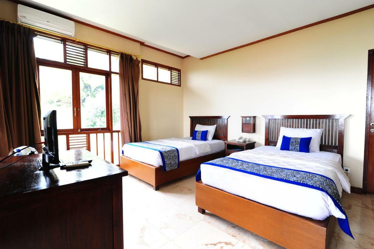 Dago Highland Resort Cimenyan Exterior photo